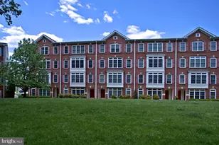 4633 Battenburg Ln, Fairfax, VA 22030 - Photo 2
