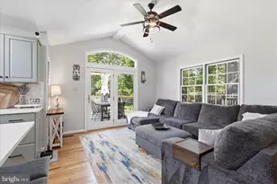 8604 Riverside Rd, Alexandria, VA 22308 - Photo 20