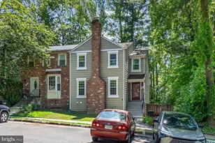 10041 Chestnut Wood Ln, Burke, VA 22015 - Photo 30
