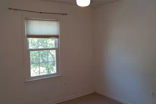 9922 Finian Ct, Vienna, VA 22181 - Photo 12