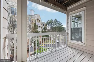 12919 Alton Square, Herndon, VA 20170 - Photo 14