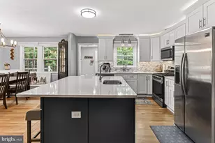 6341 Sydney Rd, Fairfax Station, VA 22039 - Photo 10