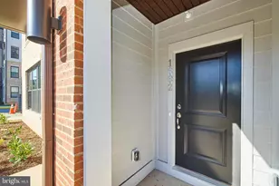 1682 Bandit Loop, Reston, VA 20190 - Photo 2