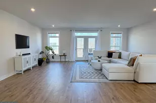 1682 Bandit Loop, Reston, VA 20190 - Photo 4