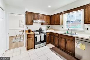 6820 Colburn Dr, Annandale, VA 22003 - Photo 14