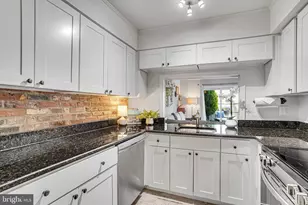 8386 Forrester, Springfield, VA 22152 - Photo 14