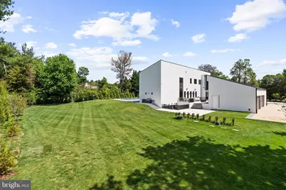 8970 Brook Road, McLean, VA 22102 - Photo 40