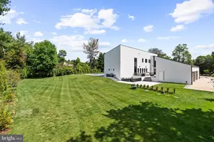 8970 Brook Rd, McLean, VA 22102 - Photo 40