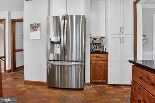 10349 Steamboat Landing Ln, Burke, VA 22015 - Photo 16