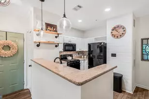 5115 Travis Edward Way, Centreville, VA 20120 - Photo 10
