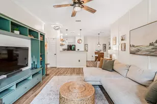 5115 Travis Edward Way, Centreville, VA 20120 - Photo 4