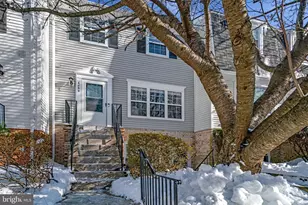 6064 Old Landing Way, Burke, VA 22015 - Photo 24