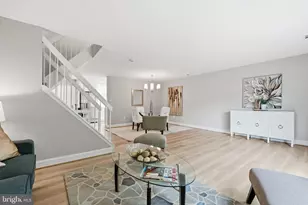 6045 Hollow Knoll Ct, Springfield, VA 22152 - Photo 12