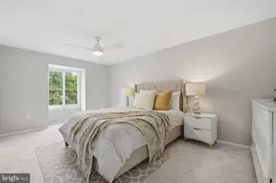 6045 Hollow Knoll Ct, Springfield, VA 22152 - Photo 14