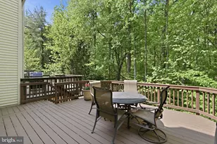 6086 Heatherwood Dr, Alexandria, VA 22310 - Photo 36