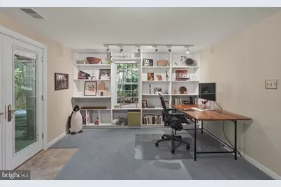 6086 Heatherwood Drive, Alexandria, VA 22310 - Photo 20