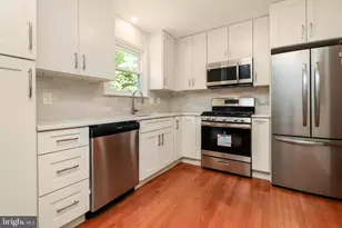3087 Winter Pine Ct, Fairfax, VA 22031 - Photo 14