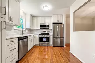 3087 Winter Pine Ct, Fairfax, VA 22031 - Photo 16