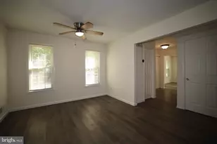 2400 Ansdel Ct, Reston, VA 20191 - Photo 2