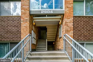 2904 Kings Chapel Rd, Falls Church, VA 22042 - Photo 2