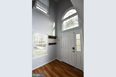 6031 Lands End Lane, Alexandria, VA 22315 - Photo 2