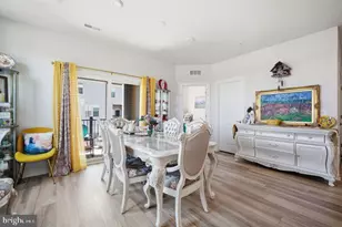 1147 Herndon Pkwy, Herndon, VA 20170 - Photo 4