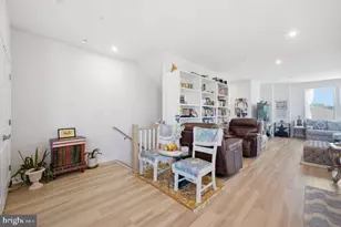 1147 Herndon Pkwy, Herndon, VA 20170 - Photo 10