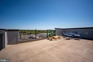 1147 Herndon Pkwy, Herndon, VA 20170 - Photo 46