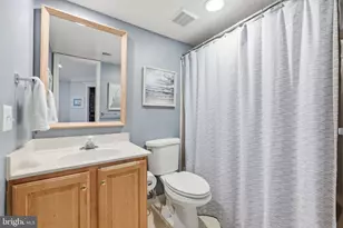 7425 Spring Summit Rd, Springfield, VA 22150 - Photo 54