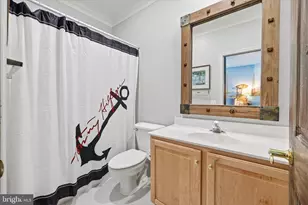 7425 Spring Summit Rd, Springfield, VA 22150 - Photo 38