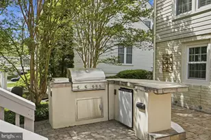 7425 Spring Summit Rd, Springfield, VA 22150 - Photo 58