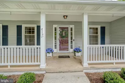 6115 Mountain Springs Lane, Clifton, VA 20124 - Photo 4