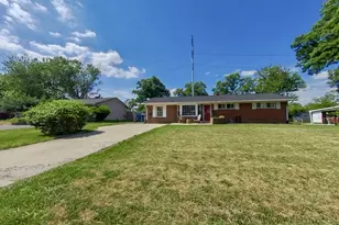 4520 Apple Tree Dr, Alexandria, VA 22310 - Photo 1