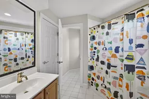 8306 Elm Grove Ct, Vienna, VA 22182 - Photo 32