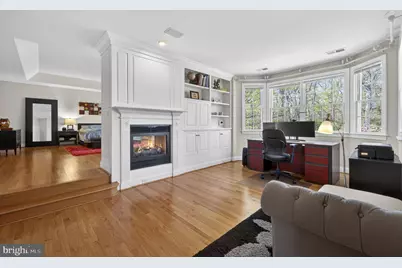 8306 Elm Grove Court, Vienna, VA 22182 - Photo 18