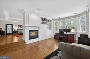 8306 Elm Grove Ct, Vienna, VA 22182 - Photo 18