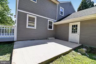 1819 Anderson Rd, Falls Church, VA 22043 - Photo 4