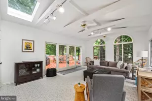 13422 Point Pleasant Dr, Chantilly, VA 20151 - Photo 14