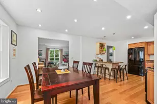 13422 Point Pleasant Dr, Chantilly, VA 20151 - Photo 10