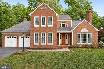 2989 Franklin Oaks Drive, Herndon, VA 20171 - Photo 4