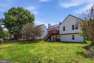 13704 Springhaven Dr, Chantilly, VA 20151 - Photo 36