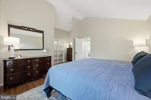 13704 Springhaven Dr, Chantilly, VA 20151 - Photo 16