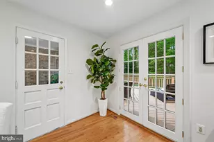 11732 Stuart Mill Rd, Oakton, VA 22124 - Photo 16