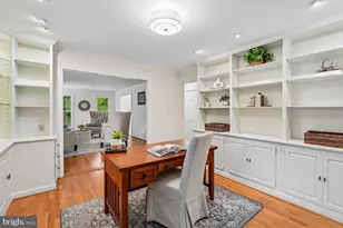 11732 Stuart Mill Rd, Oakton, VA 22124 - Photo 24