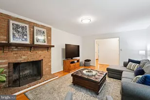 11732 Stuart Mill Rd, Oakton, VA 22124 - Photo 20