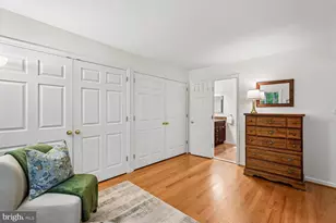 11732 Stuart Mill Rd, Oakton, VA 22124 - Photo 36