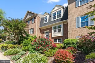 7027 Solomon Seal Ct, Springfield, VA 22152 - Photo 2