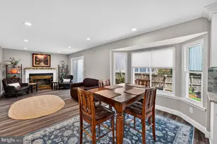 12168 Eddyspark Dr, Herndon, VA 20170 - Photo 26
