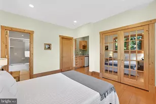 2136 Powhatan St, Falls Church, VA 22043 - Photo 48