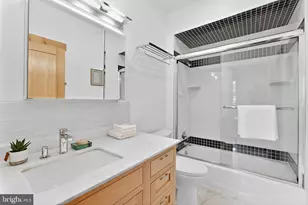 2136 Powhatan St, Falls Church, VA 22043 - Photo 44